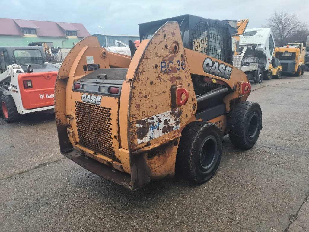 Case SR 250 - Šmykom riadený nakladač: obrázok 3 Case SR 250 - Šmykom riadený nakladač: obrázok 3