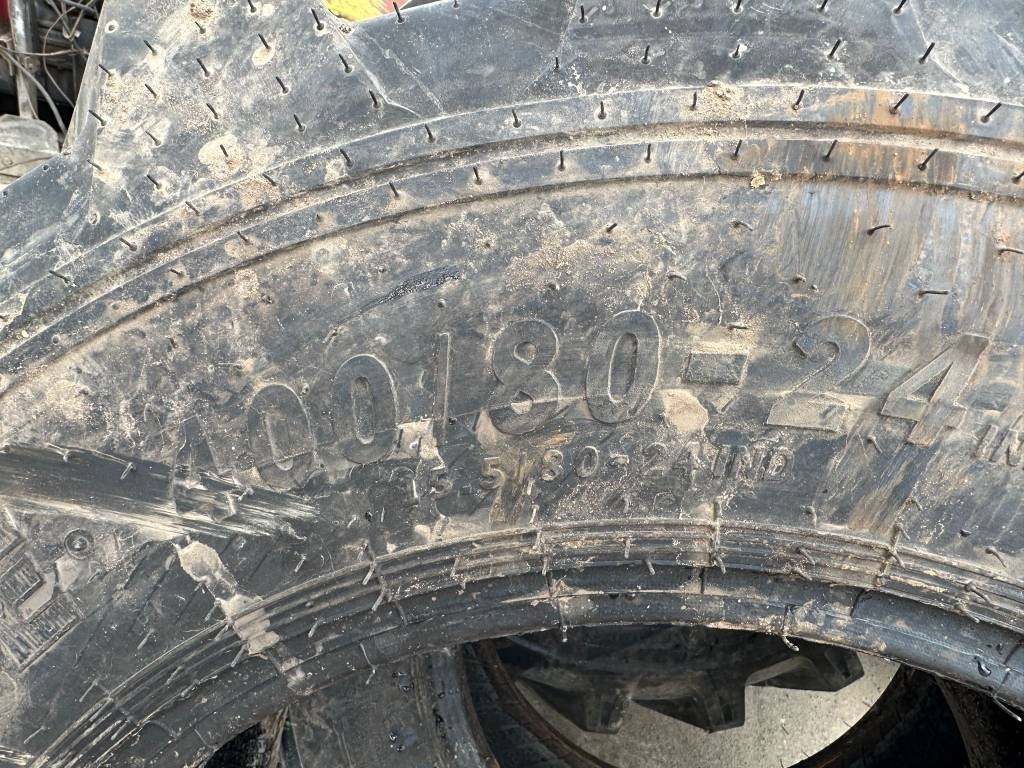 Constar BKT - Pneumatika pre Nákladné auto: obrázok 3 Constar BKT - Pneumatika pre Nákladné auto: obrázok 3