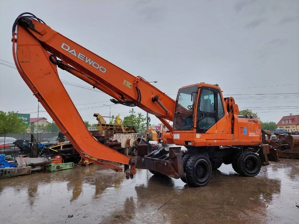 Daewoo Doosan S200W-V - Rýpadlo: obrázok 1 Daewoo Doosan S200W-V - Rýpadlo: obrázok 1