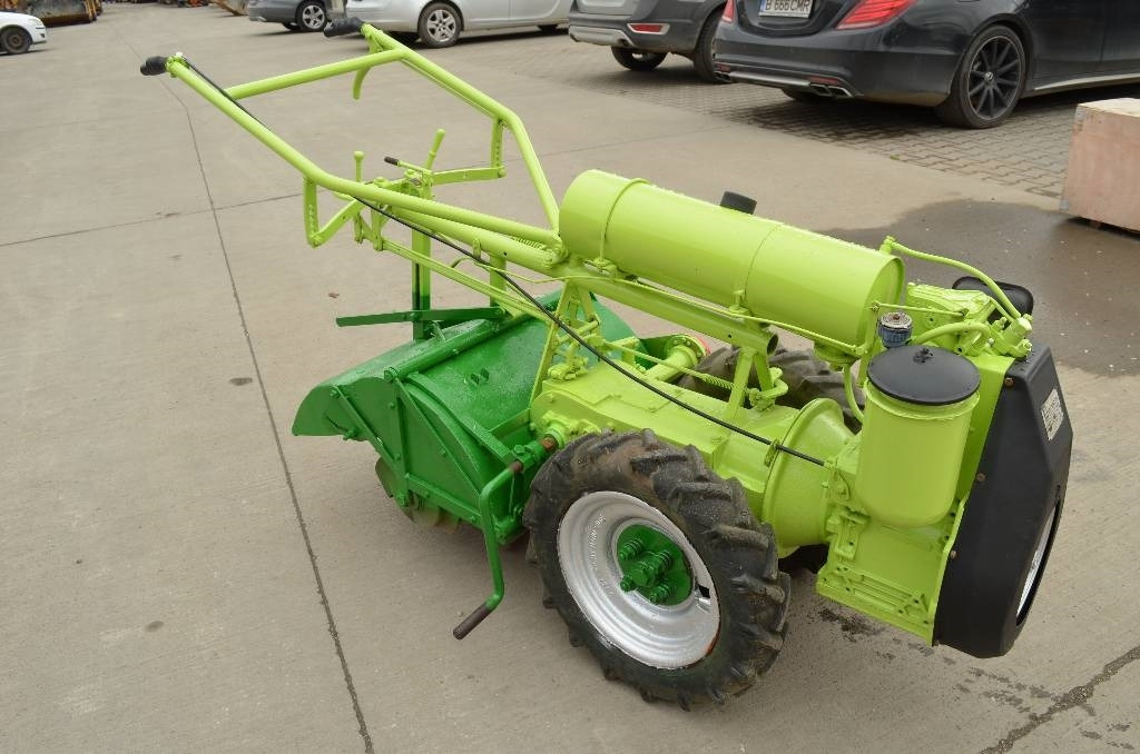 Dowdeswell RF1200 - Záhradný kultivátor: obrázok 1 Dowdeswell RF1200 - Záhradný kultivátor: obrázok 1