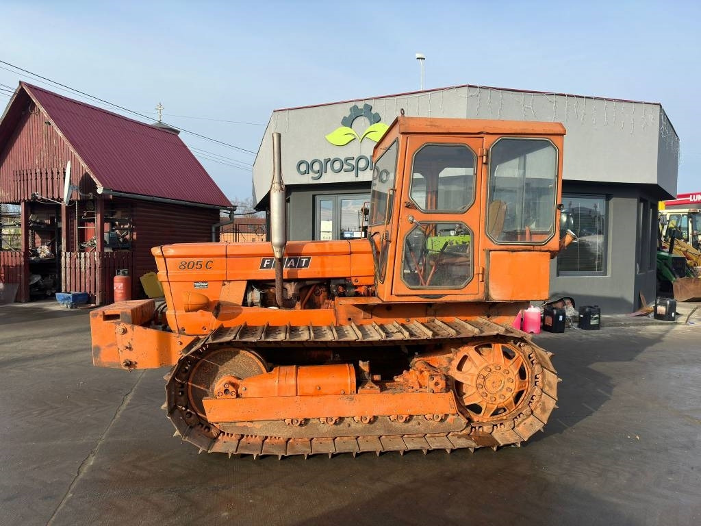 Fiat 805C - Pásový traktor: obrázok 4 Fiat 805C - Pásový traktor: obrázok 4