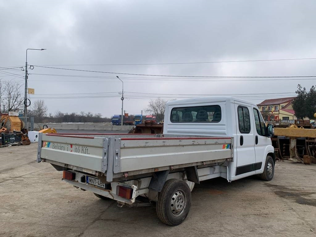 Fiat Ducato - Dodávka valník: obrázok 5 Fiat Ducato - Dodávka valník: obrázok 5