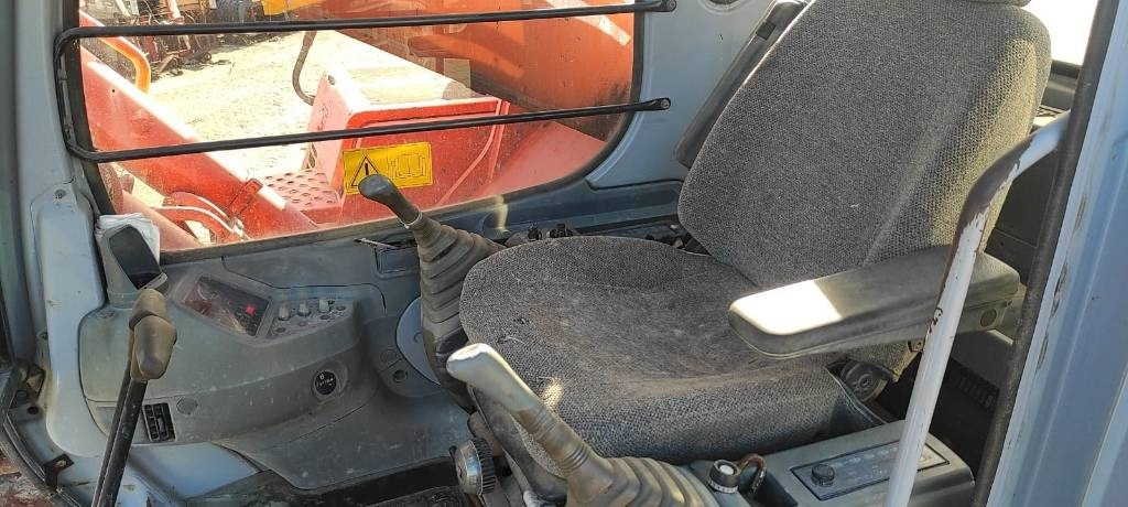 Pásové rýpadlo Fiat-Kobelco EX355: obrázok 7