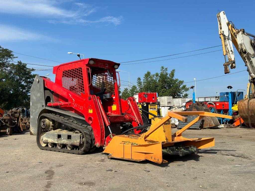 Gehl RT 175+Landhonor Forestry Mulcher  - Pásový šmykom riadený nakladač: obrázok 3 Gehl RT 175+Landhonor Forestry Mulcher  - Pásový šmykom riadený nakladač: obrázok 3