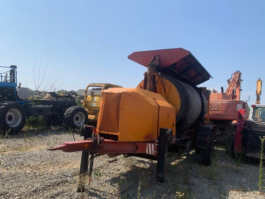 Gerhard Eckart BF60-25 - Asfaltovací stroj: obrázok 3 Gerhard Eckart BF60-25 - Asfaltovací stroj: obrázok 3