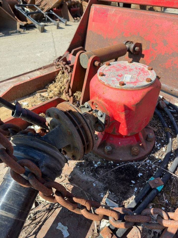 Grenier Franco SD2000 - Lesná fréza: obrázok 5 Grenier Franco SD2000 - Lesná fréza: obrázok 5