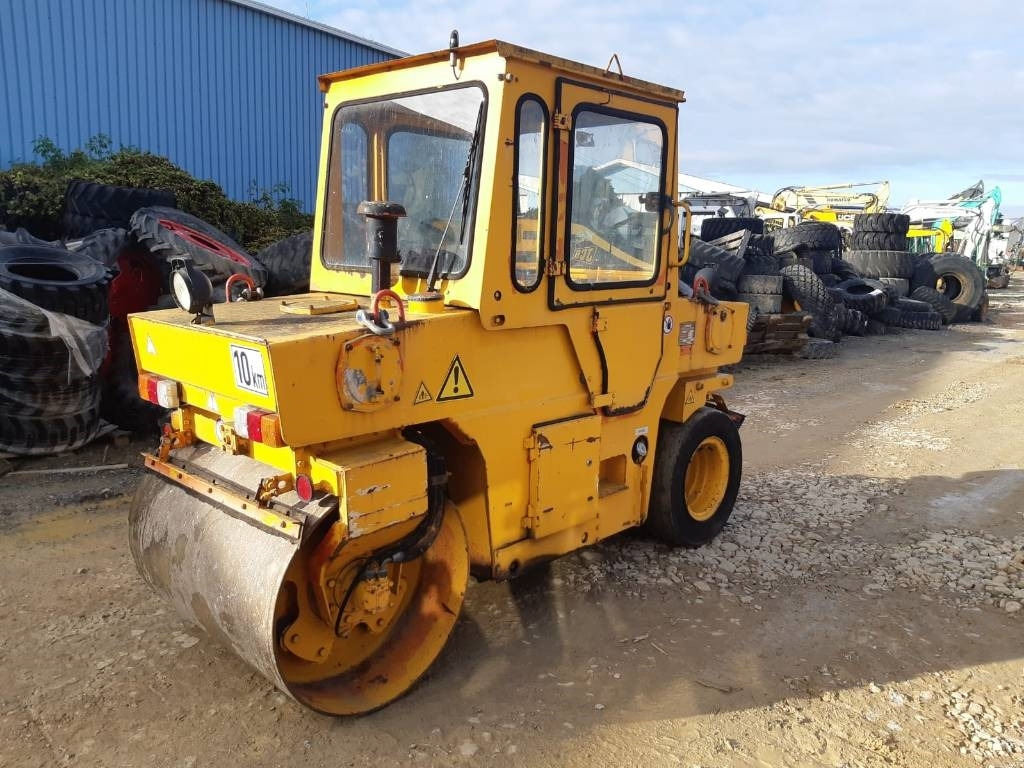 Hamm DV 3 K - Kompaktor: obrázok 3 Hamm DV 3 K - Kompaktor: obrázok 3