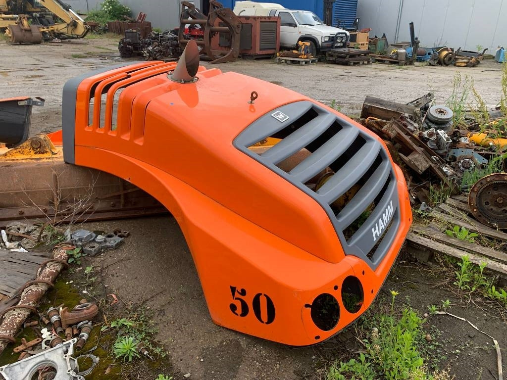 Hamm H16i H18i H20i BONNET - Rám/ Podvozok pre Stavebné stroje: obrázok 1 Hamm H16i H18i H20i BONNET - Rám/ Podvozok pre Stavebné stroje: obrázok 1