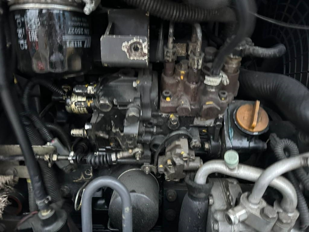 Mini rýpadlo Hitachi ZX 27 U-2: obrázok 8