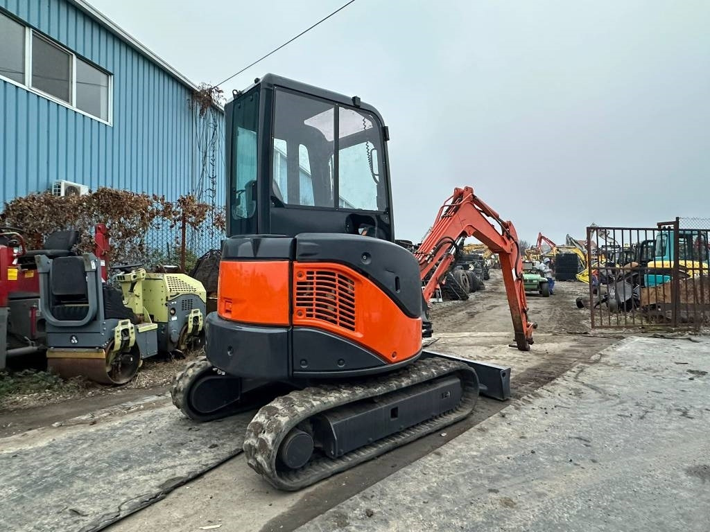 Mini rýpadlo Hitachi ZX 27 U-2: obrázok 7