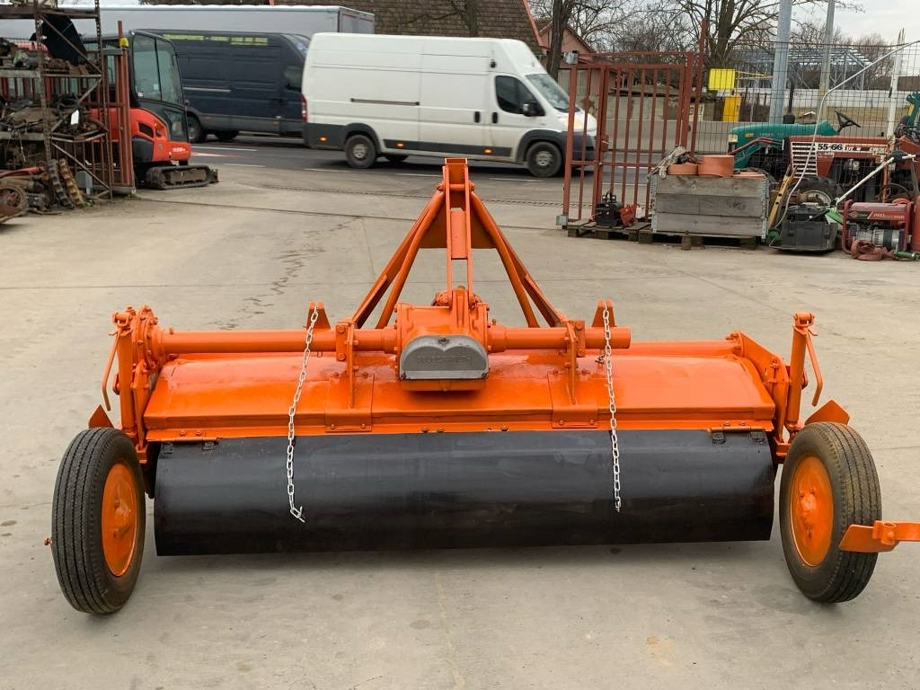 Howard 2M - Rotavátor: obrázok 5 Howard 2M - Rotavátor: obrázok 5