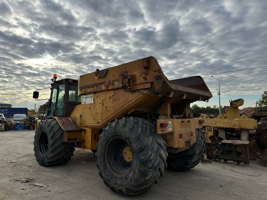 Hydrema 910 - Ťahačový kĺbový damper: obrázok 3 Hydrema 910 - Ťahačový kĺbový damper: obrázok 3