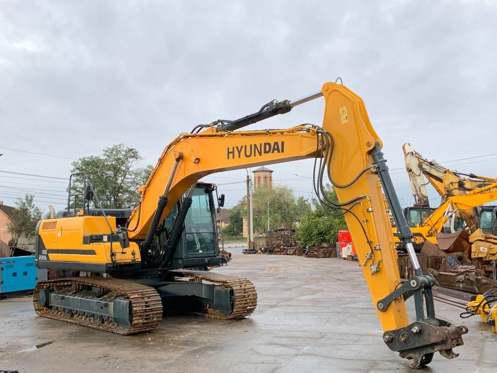 Hyundai HX 220 L - Pásové rýpadlo: obrázok 4 Hyundai HX 220 L - Pásové rýpadlo: obrázok 4