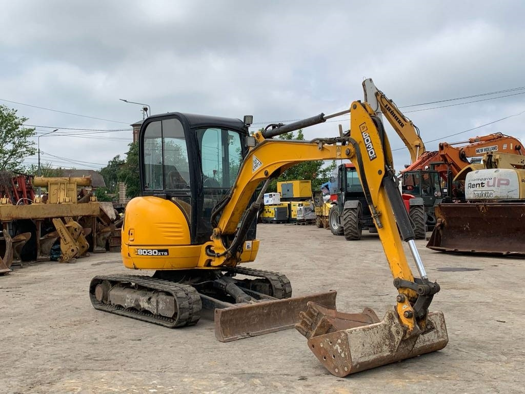JCB 8030 ZTS - Mini rýpadlo: obrázok 2 JCB 8030 ZTS - Mini rýpadlo: obrázok 2