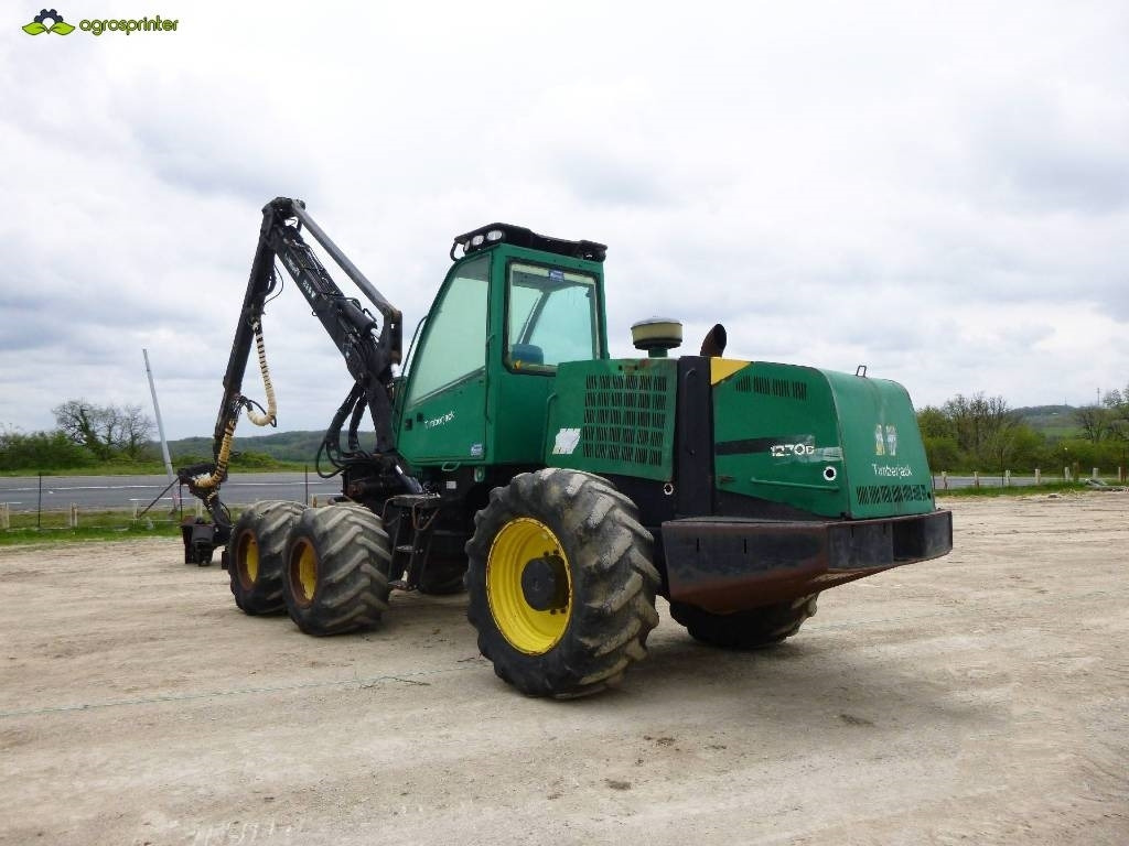 John Deere 1270 D - Lesnícky harvestor: obrázok 3 John Deere 1270 D - Lesnícky harvestor: obrázok 3