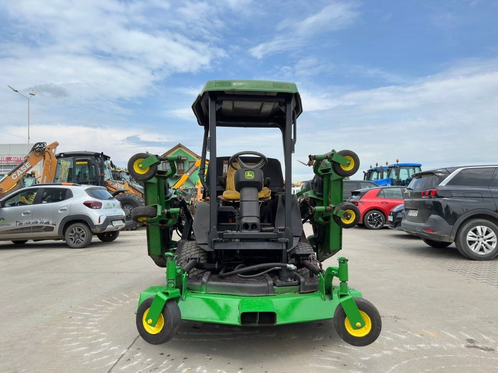 John Deere 1600 Turbo - Záhradná kosačka: obrázok 4 John Deere 1600 Turbo - Záhradná kosačka: obrázok 4