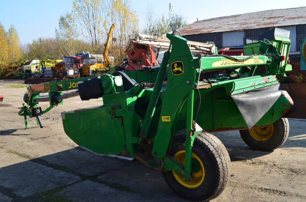 John Deere 530 - Kosačka: obrázok 4 John Deere 530 - Kosačka: obrázok 4