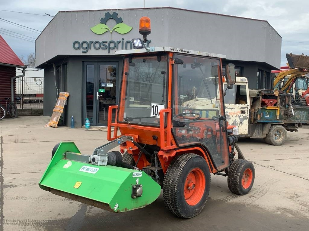 Kubota B 4200 - Traktor: obrázok 4 Kubota B 4200 - Traktor: obrázok 4
