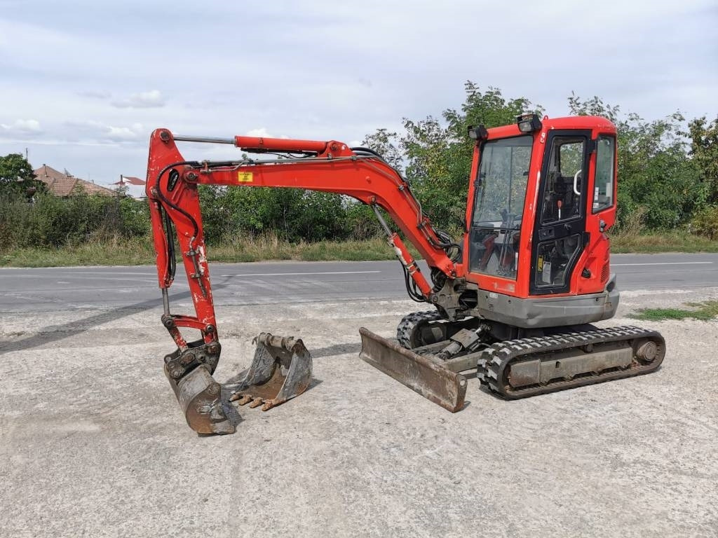 Kubota U 35-3 - Mini rýpadlo: obrázok 1 Kubota U 35-3 - Mini rýpadlo: obrázok 1