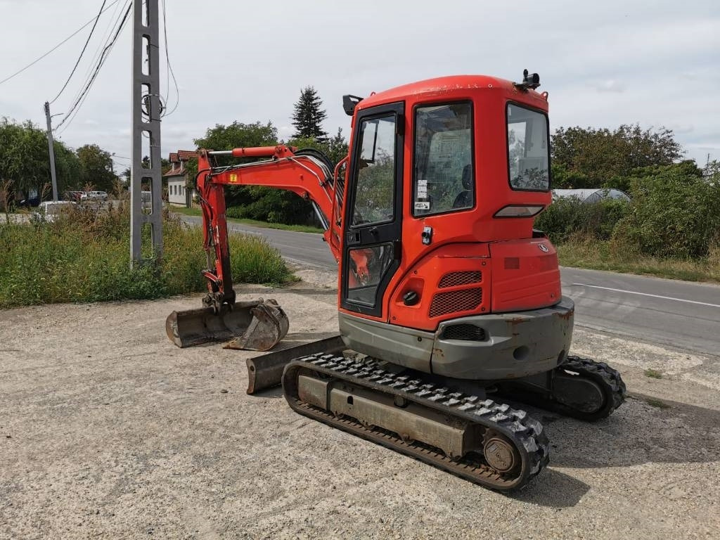 Kubota U 35-3 - Mini rýpadlo: obrázok 3 Kubota U 35-3 - Mini rýpadlo: obrázok 3