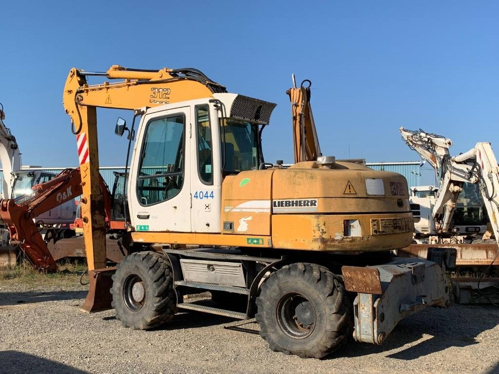 Liebherr A 312 - Kolesové rýpadlo: obrázok 3 Liebherr A 312 - Kolesové rýpadlo: obrázok 3