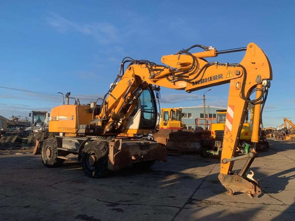 Liebherr A 314 Litronic - Kolesové rýpadlo: obrázok 5 Liebherr A 314 Litronic - Kolesové rýpadlo: obrázok 5