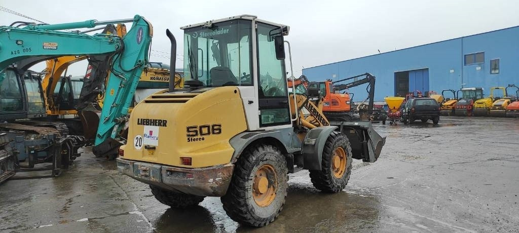 Liebherr L 506 - Kolesový nakladač: obrázok 4 Liebherr L 506 - Kolesový nakladač: obrázok 4