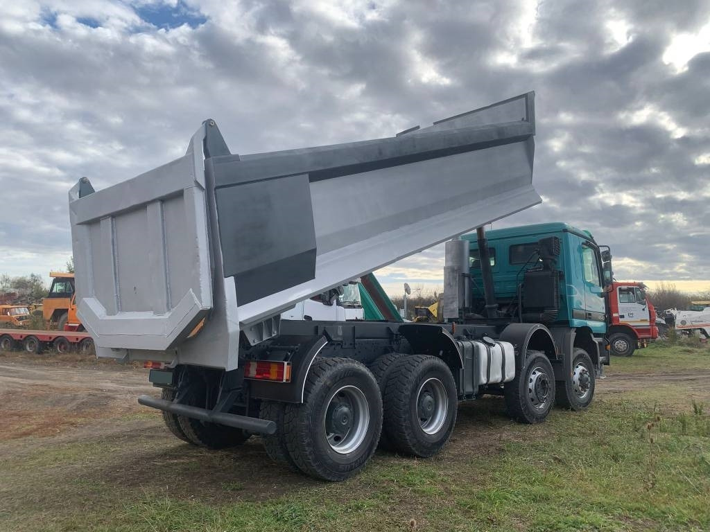 Mercedes-Benz Actros 4143 - Sklápač: obrázok 4 Mercedes-Benz Actros 4143 - Sklápač: obrázok 4
