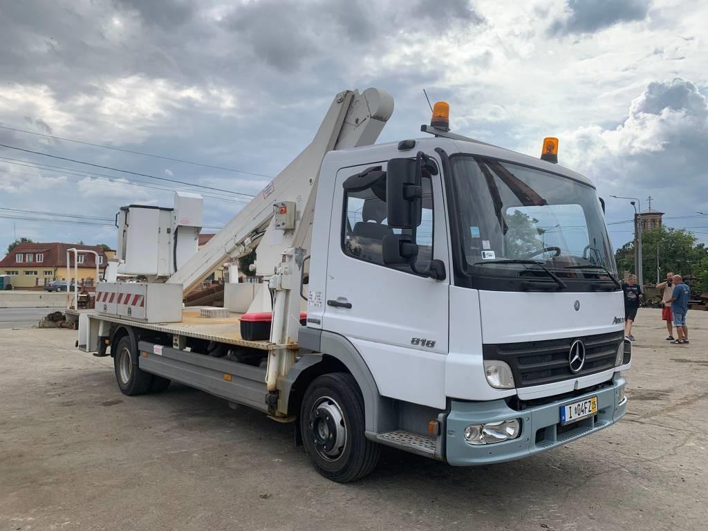 Mercedes-Benz Atego 818 - Automobilová plošina: obrázok 5 Mercedes-Benz Atego 818 - Automobilová plošina: obrázok 5