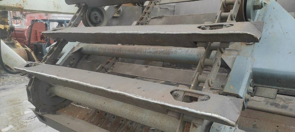 Michigan 110HT - Skrejper: obrázok 5 Michigan 110HT - Skrejper: obrázok 5