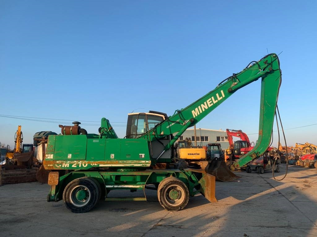 Minelli CM210 - Kolesové rýpadlo: obrázok 5 Minelli CM210 - Kolesové rýpadlo: obrázok 5