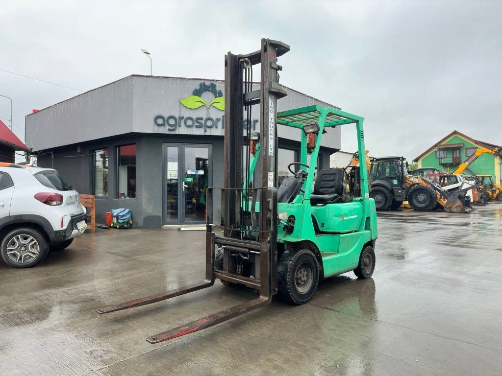 Mitsubishi FD15 - Dieselový vysokozdvižný vozík: obrázok 1 Mitsubishi FD15 - Dieselový vysokozdvižný vozík: obrázok 1