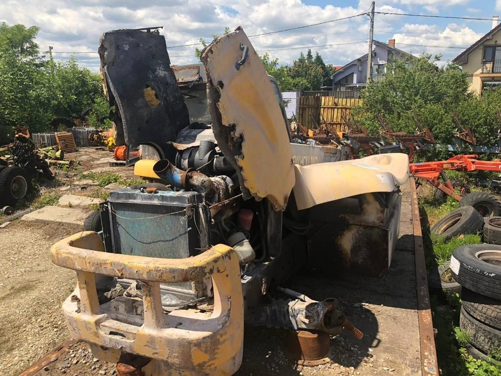 New Holland LM 430 FOR PARTS - Teleskopický nakladač: obrázok 4 New Holland LM 430 FOR PARTS - Teleskopický nakladač: obrázok 4