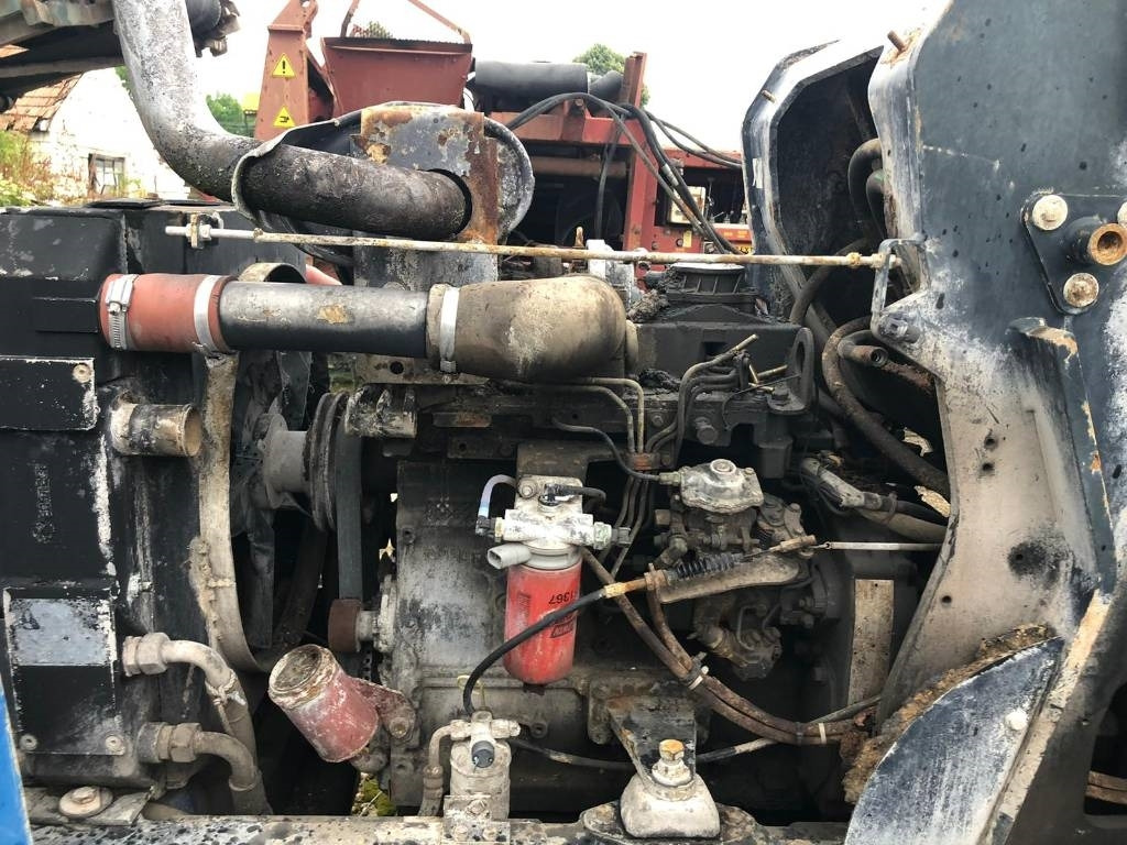 New Holland LM 435-410 FOR PARTS - Teleskopický nakladač: obrázok 4 New Holland LM 435-410 FOR PARTS - Teleskopický nakladač: obrázok 4