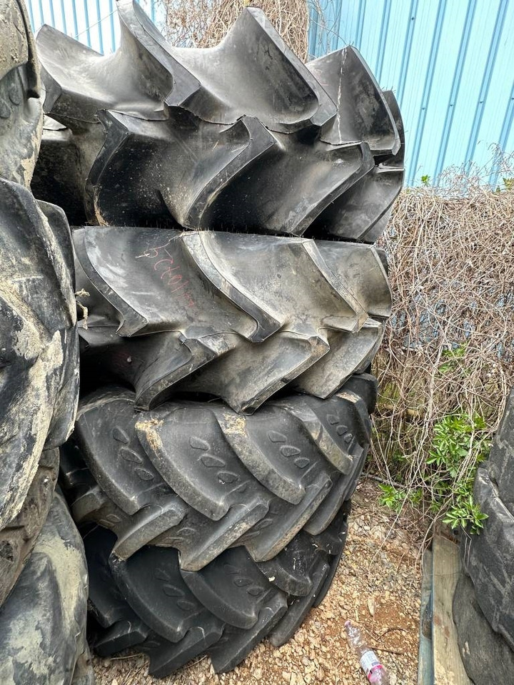 Pirelli 23.1/26 Harvester Tyres - Pneumatika pre Poľnohospodárske stroje: obrázok 1 Pirelli 23.1/26 Harvester Tyres - Pneumatika pre Poľnohospodárske stroje: obrázok 1