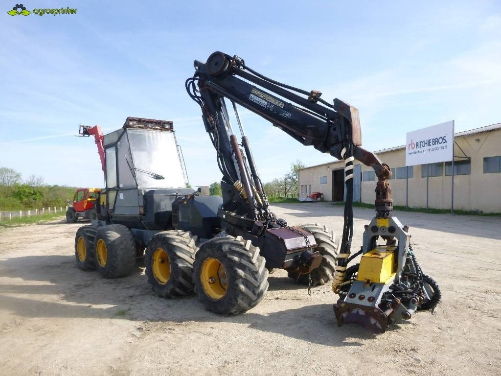 Ponsse HS 10 Harvester - Lesnícky harvestor: obrázok 3 Ponsse HS 10 Harvester - Lesnícky harvestor: obrázok 3