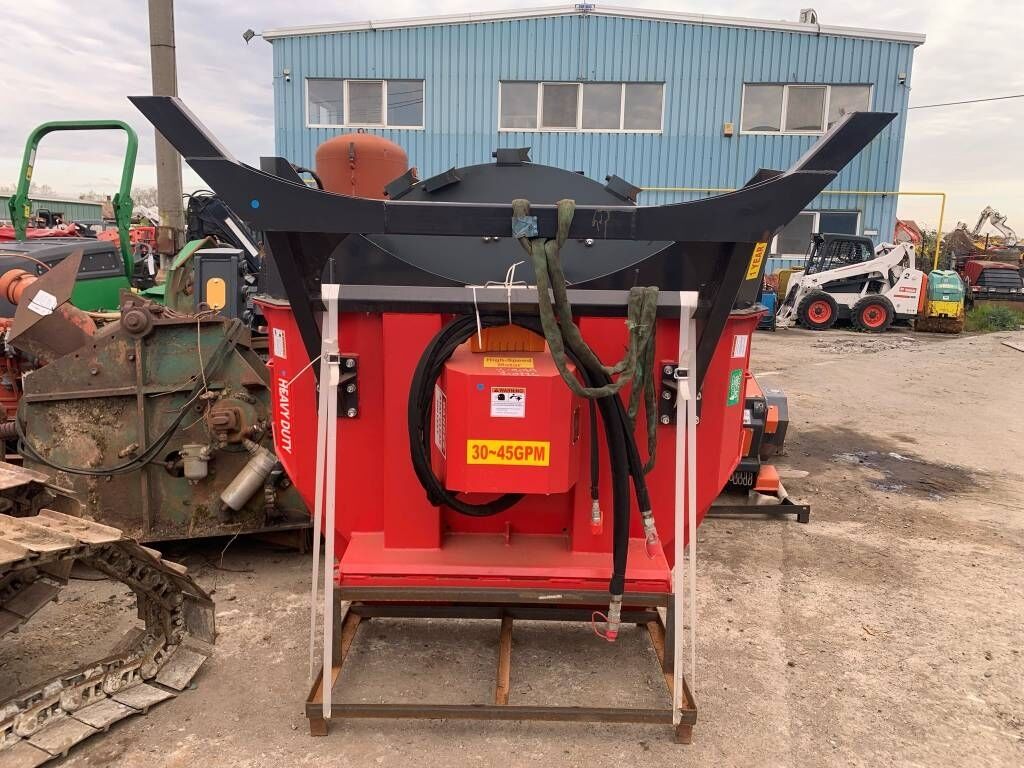Raytree RMDM70 Mulcher Raytree RMDM70 Mulcher - Lesná fréza: obrázok 1 Raytree RMDM70 Mulcher Raytree RMDM70 Mulcher - Lesná fréza: obrázok 1