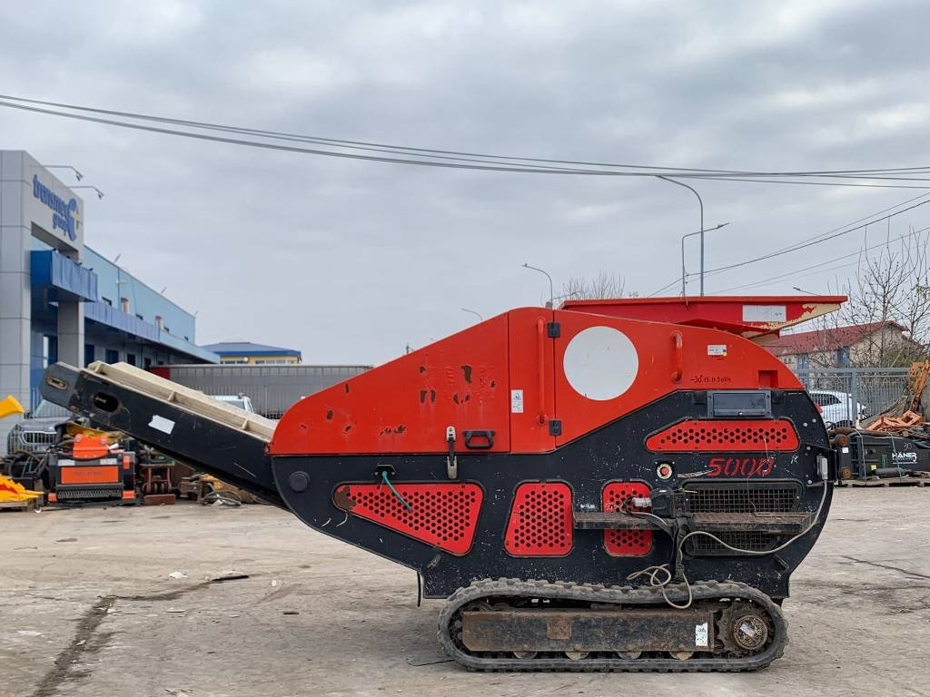 Red Rhino 5000 - Mobilný drvič: obrázok 2 Red Rhino 5000 - Mobilný drvič: obrázok 2