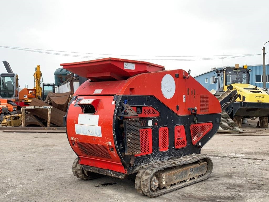 Red Rhino 5000 - Mobilný drvič: obrázok 4 Red Rhino 5000 - Mobilný drvič: obrázok 4