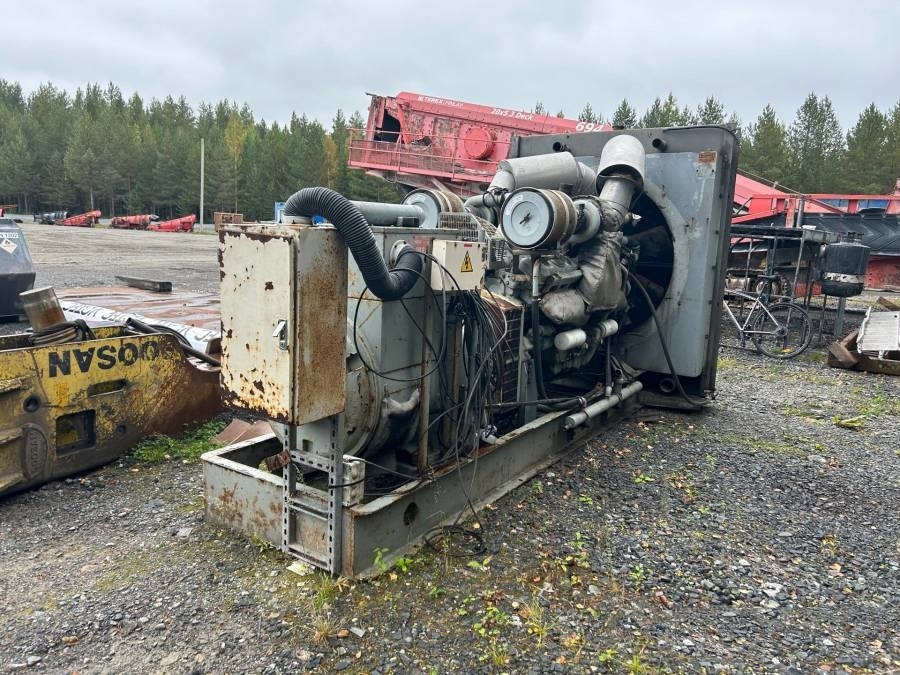 Stamford HC634J1 - Elektrický generátor: obrázok 4 Stamford HC634J1 - Elektrický generátor: obrázok 4