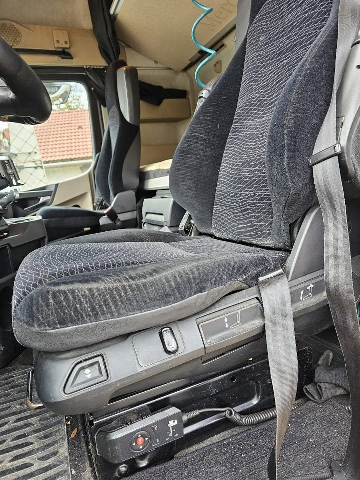 Mercedes-Benz Actros 1842 - Ťahač: obrázok 5 Mercedes-Benz Actros 1842 - Ťahač: obrázok 5