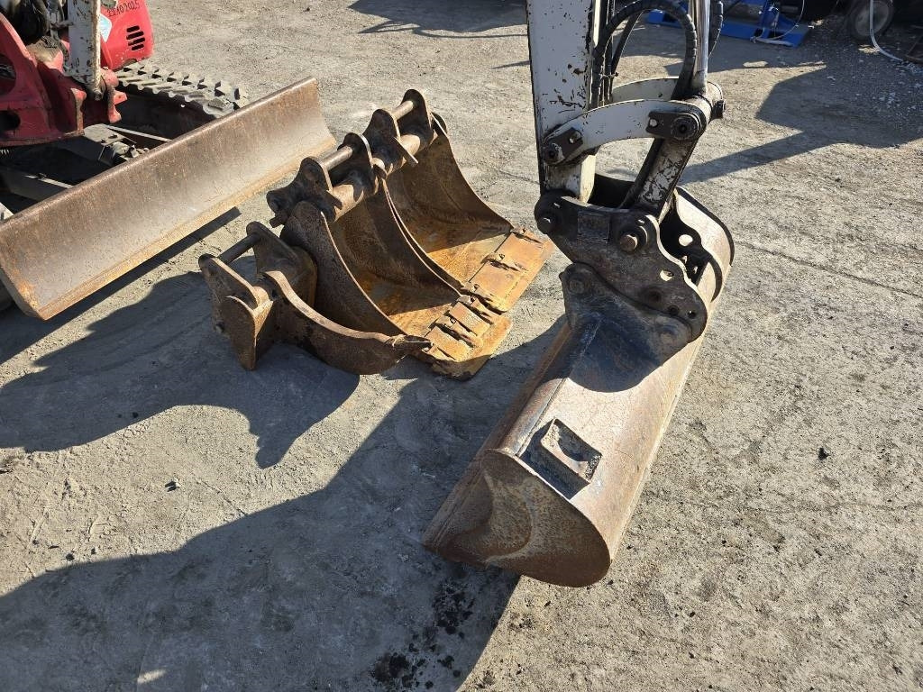 Takeuchi TB 23 R - Mini rýpadlo: obrázok 5 Takeuchi TB 23 R - Mini rýpadlo: obrázok 5