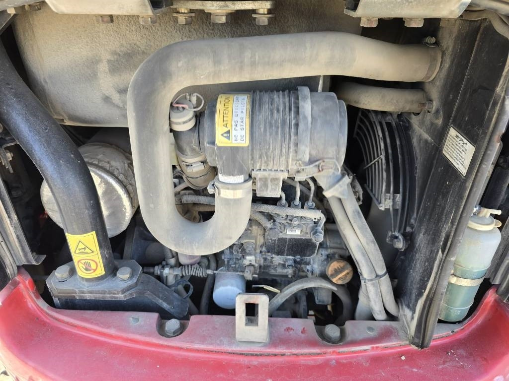 Takeuchi TB 23 R - Mini rýpadlo: obrázok 3 Takeuchi TB 23 R - Mini rýpadlo: obrázok 3