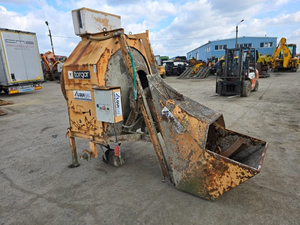 Torgar TH-300-425 - Stavebná miešačka: obrázok 1 Torgar TH-300-425 - Stavebná miešačka: obrázok 1