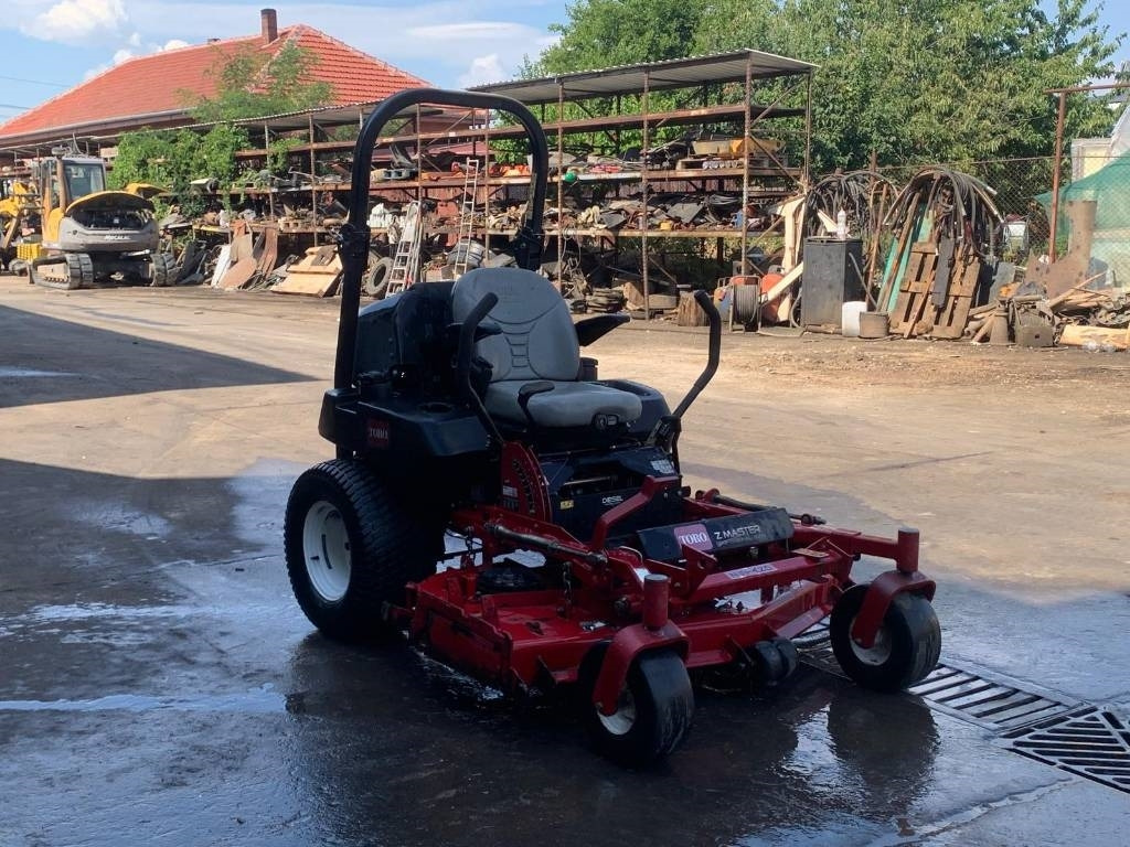 Toro Z MASTER PROFESSIONAL 7000 - Záhradná kosačka: obrázok 2 Toro Z MASTER PROFESSIONAL 7000 - Záhradná kosačka: obrázok 2
