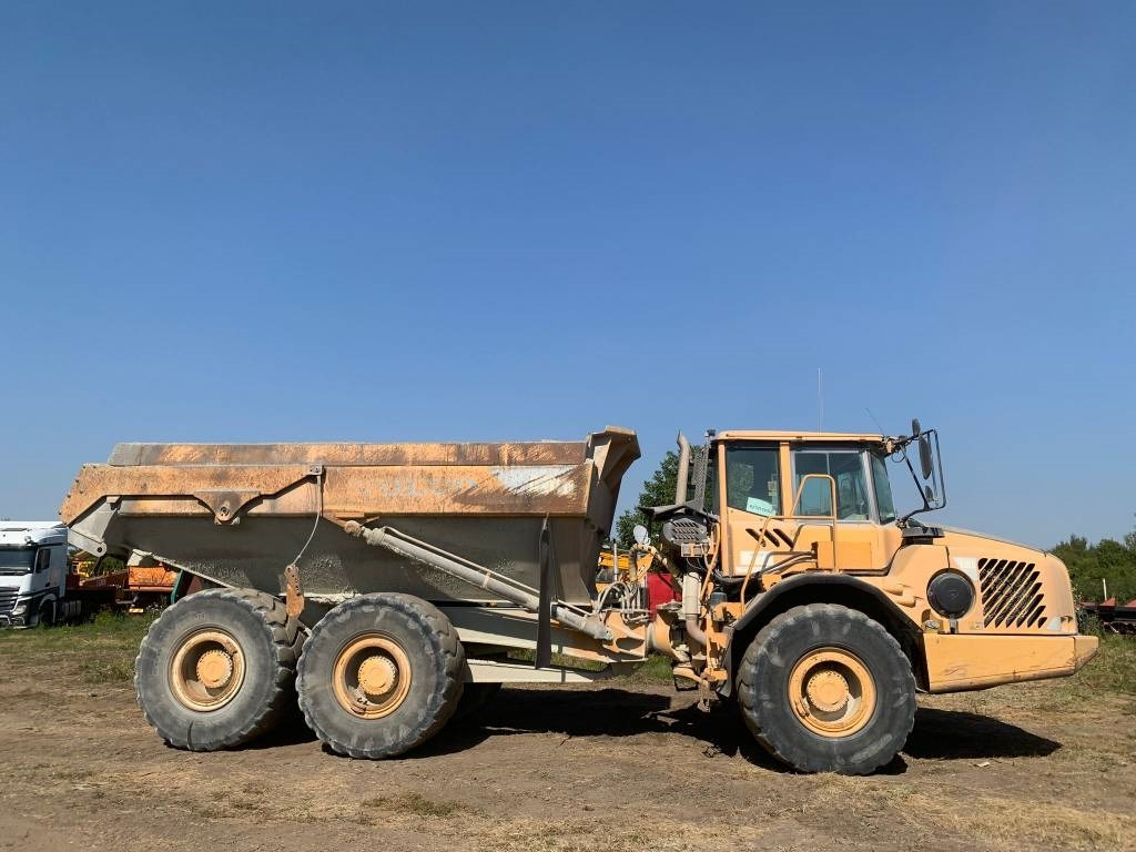 Volvo A 30 D - Ťahačový kĺbový damper: obrázok 2 Volvo A 30 D - Ťahačový kĺbový damper: obrázok 2