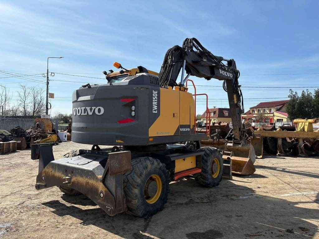 Volvo EW 150E - Kolesové rýpadlo: obrázok 4 Volvo EW 150E - Kolesové rýpadlo: obrázok 4