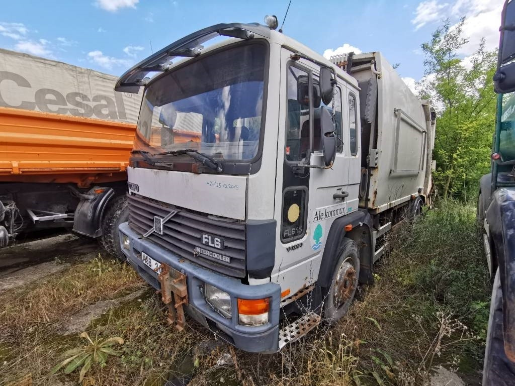Volvo FL6 - Auto na odvoz odpadu: obrázok 1 Volvo FL6 - Auto na odvoz odpadu: obrázok 1
