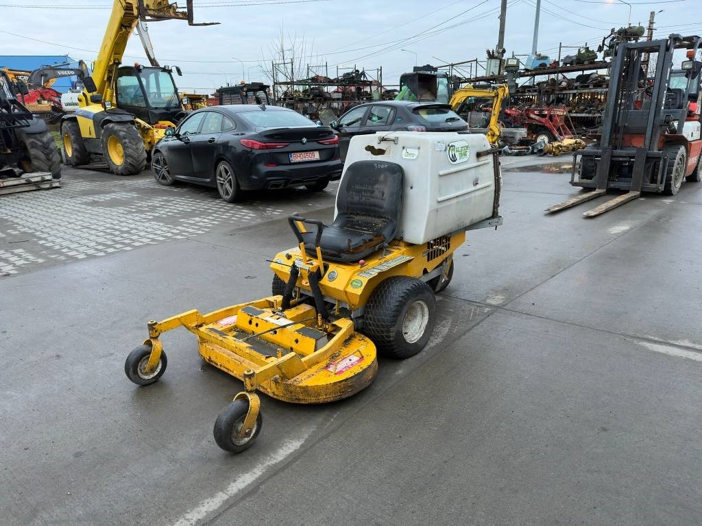Walker MFG - Záhradná kosačka: obrázok 3 Walker MFG - Záhradná kosačka: obrázok 3