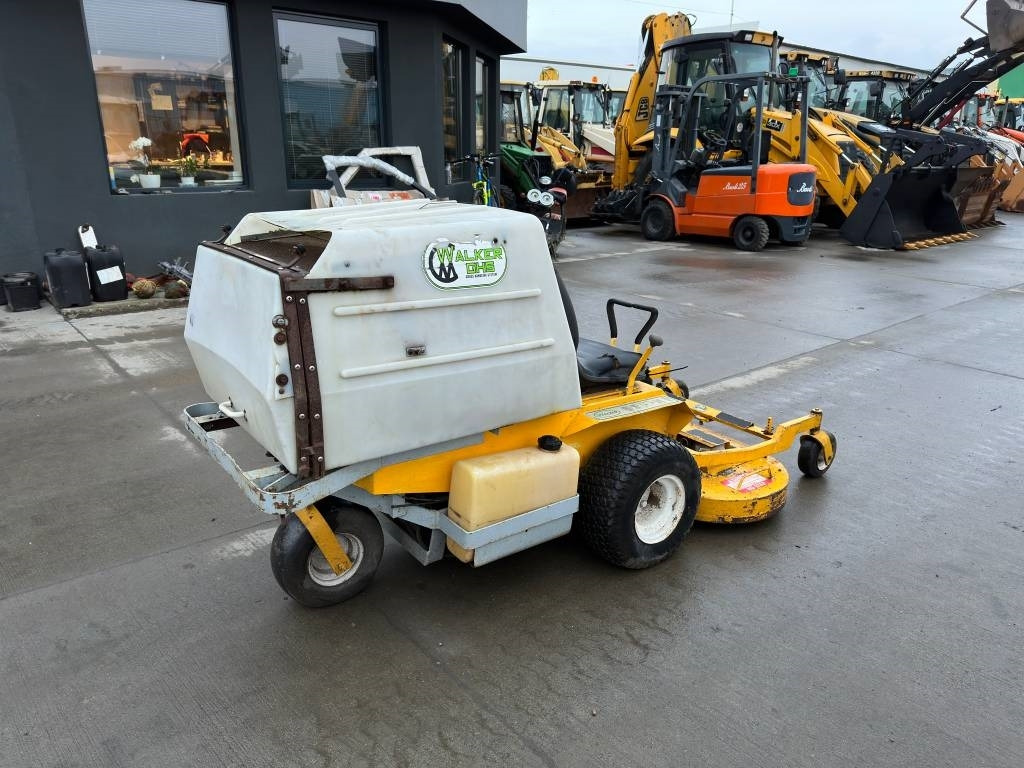 Walker MFG - Záhradná kosačka: obrázok 2 Walker MFG - Záhradná kosačka: obrázok 2